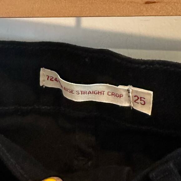 Levis Premium 724 High Rise Straight Crop Jeans - Picture 7 of 7